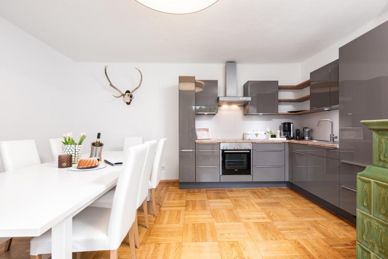 Townhouse Riva, Prime Location In The City Of Salzburg, 1000M2 Backyard Villa Buitenkant foto